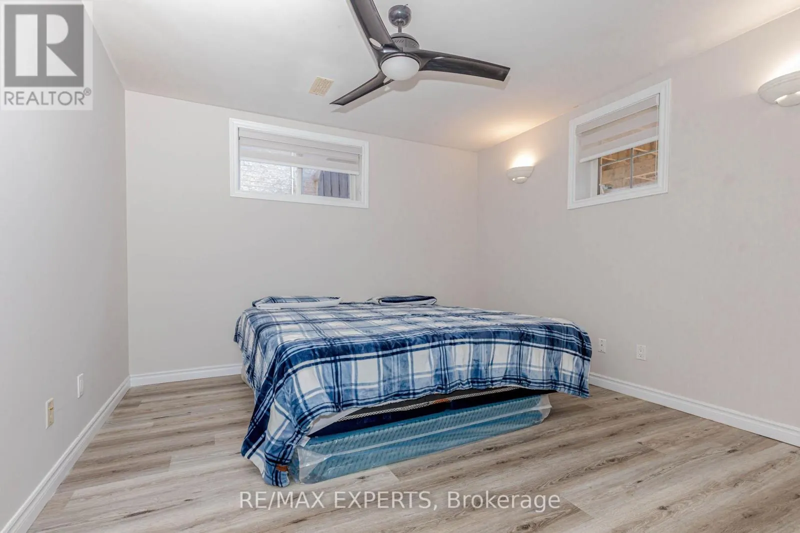 5 TEMPLE WEST CRESCENT