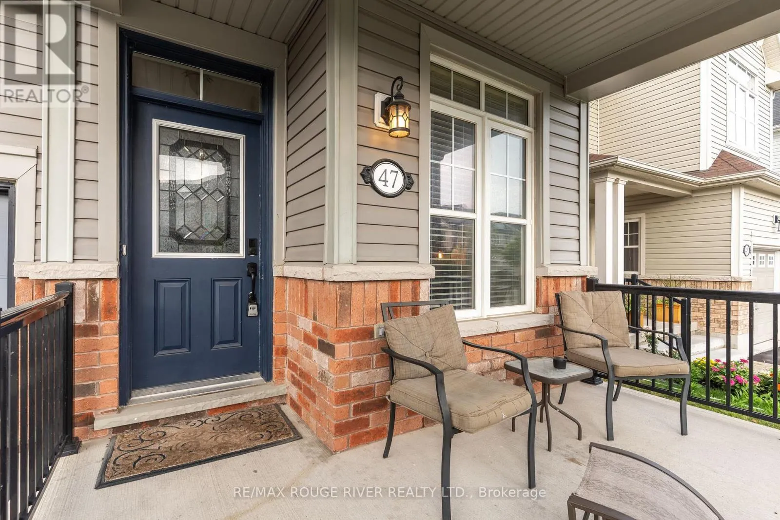 47 JAMES GOVAN DRIVE