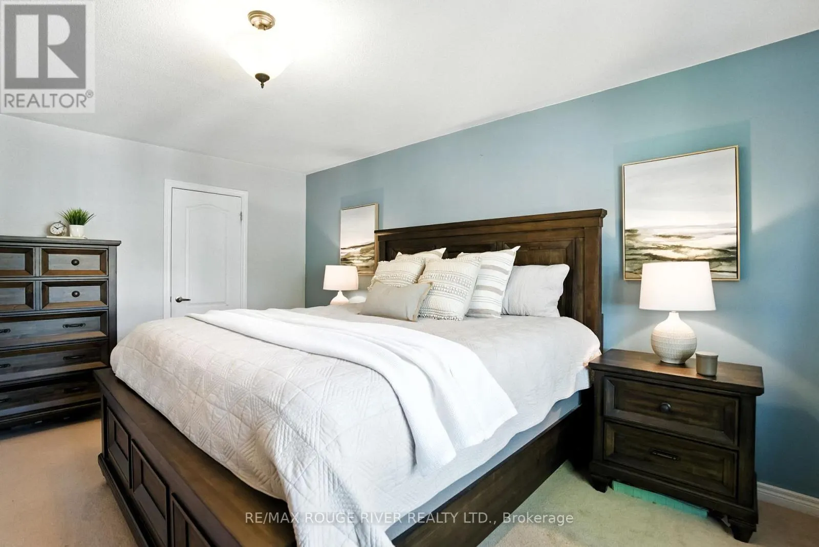 47 JAMES GOVAN DRIVE