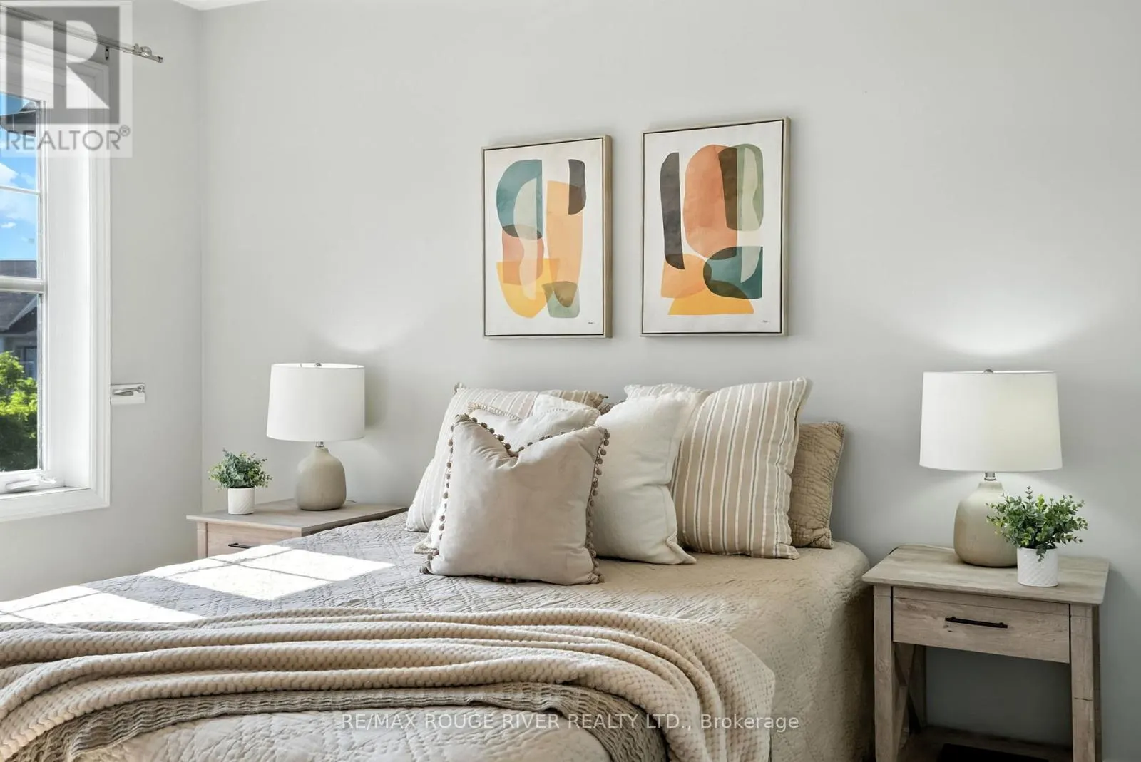 47 JAMES GOVAN DRIVE