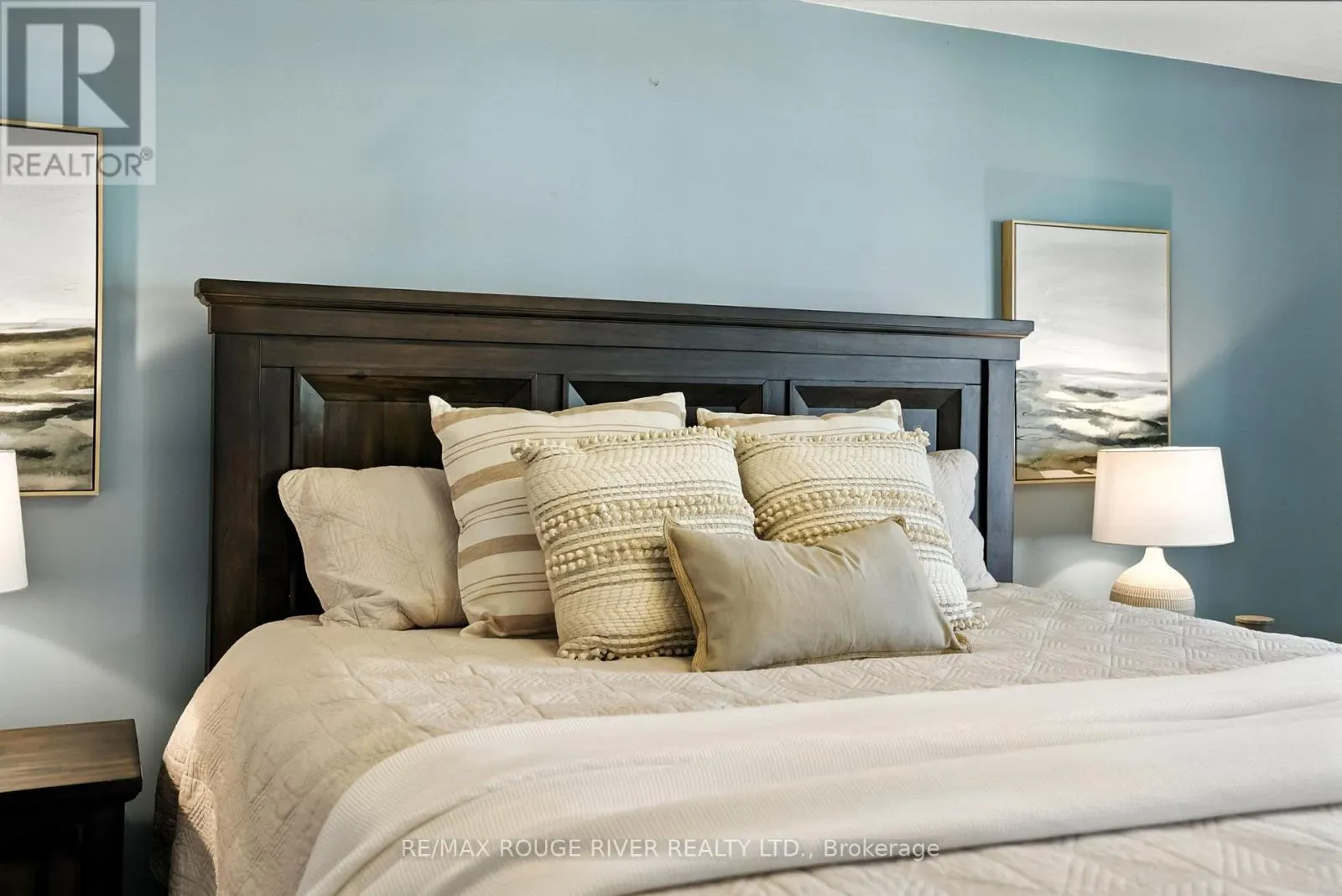 47 JAMES GOVAN DRIVE