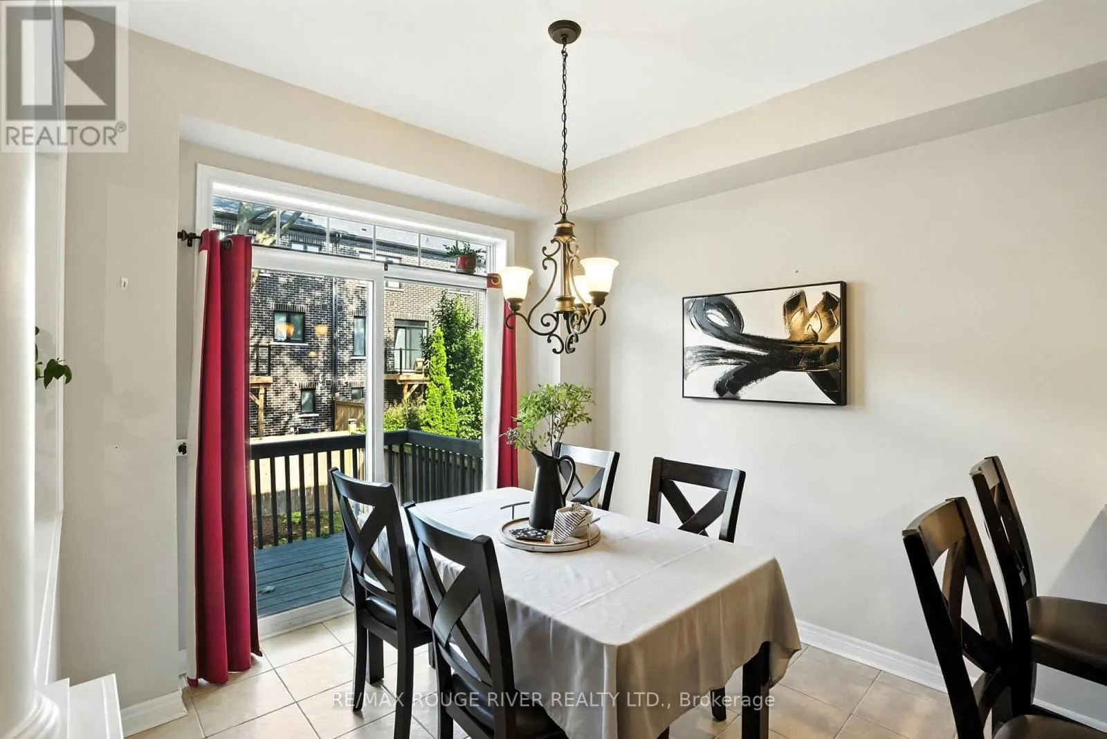 47 JAMES GOVAN DRIVE