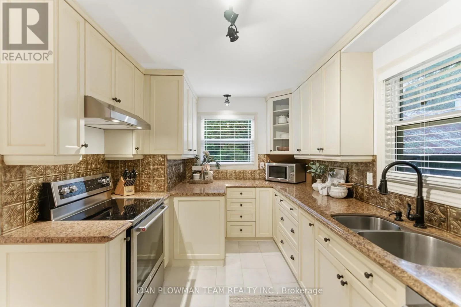 2804 CONCESSION 6 ROAD