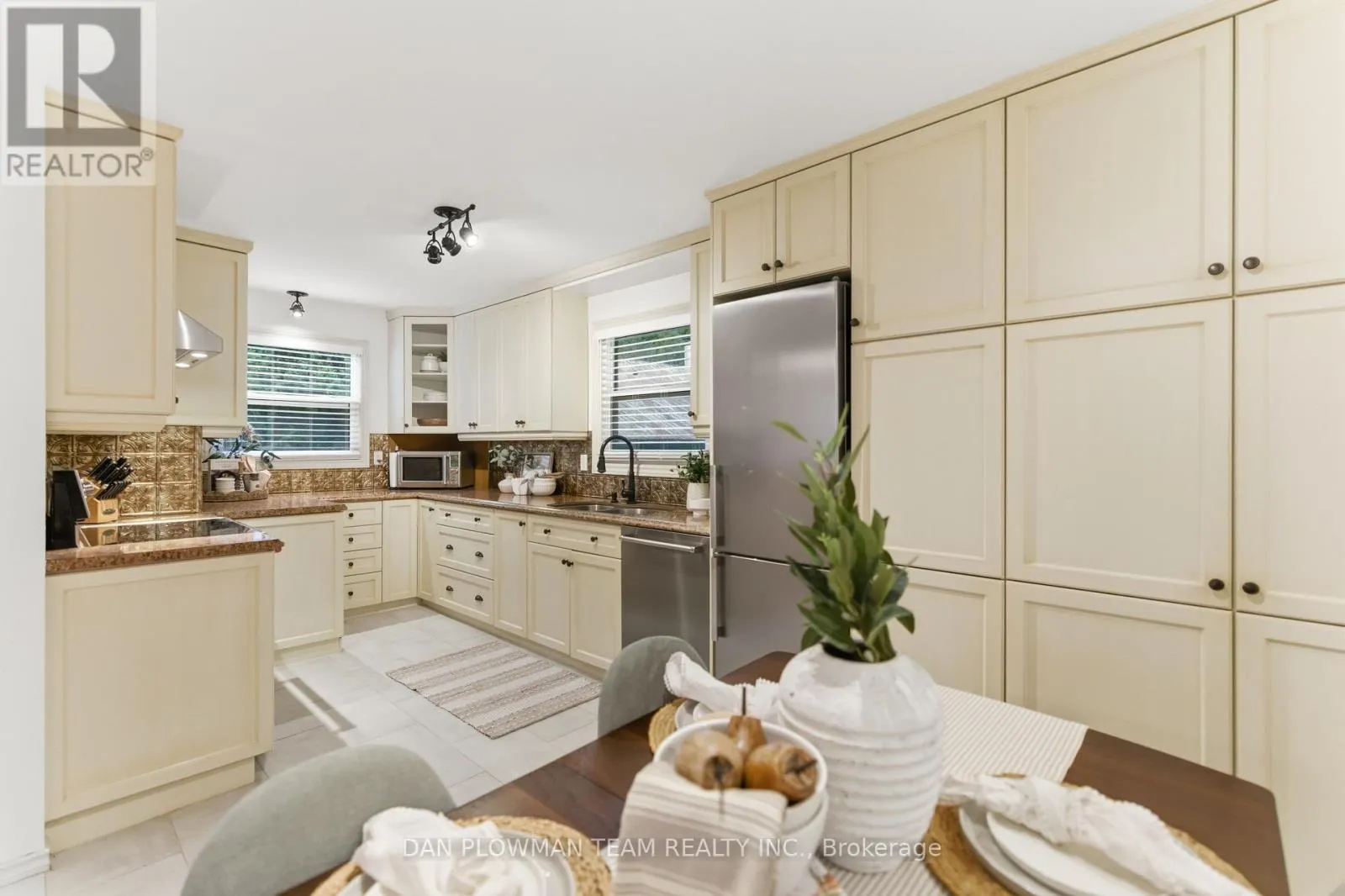 2804 CONCESSION 6 ROAD