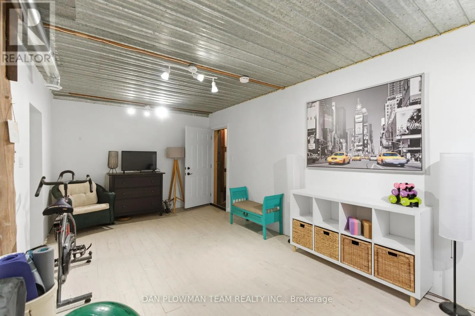 2804 CONCESSION 6 ROAD