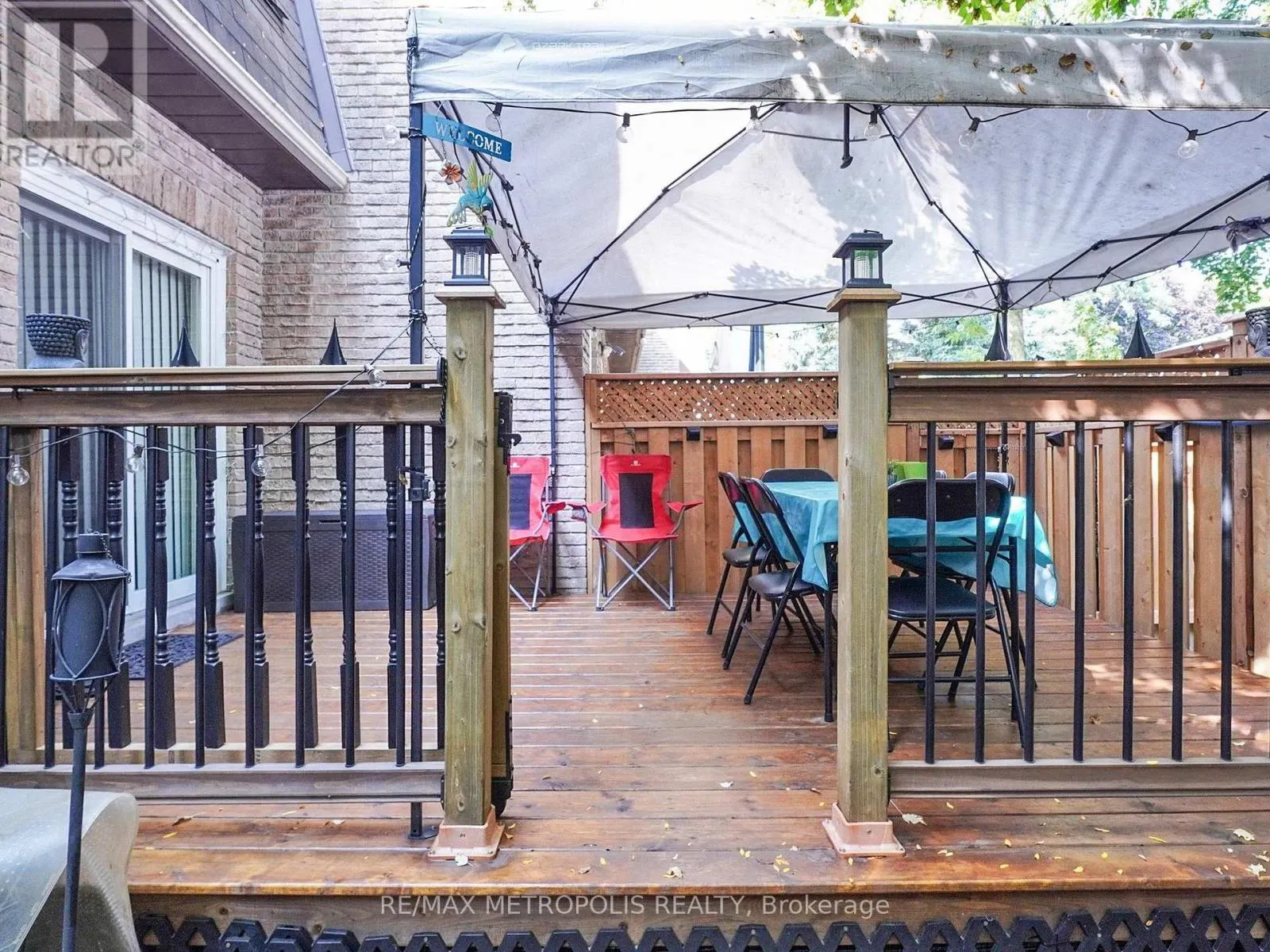 4040 - 44 WILLOWS LANE