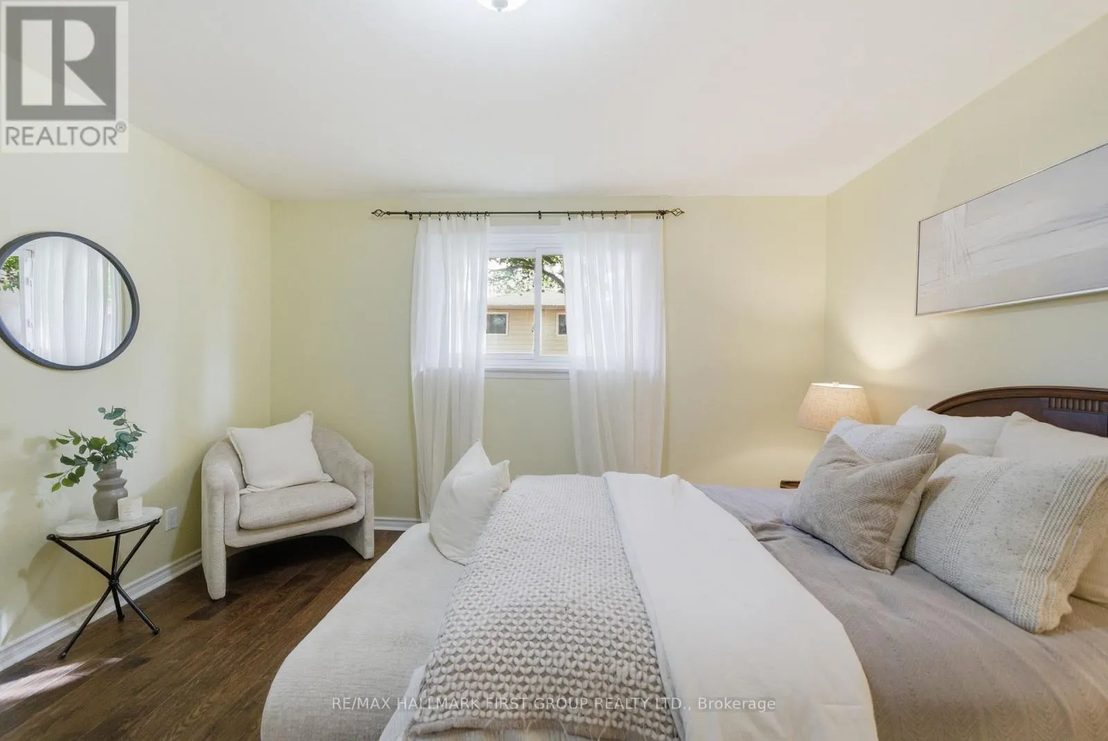 1307 BROADVIEW STREET