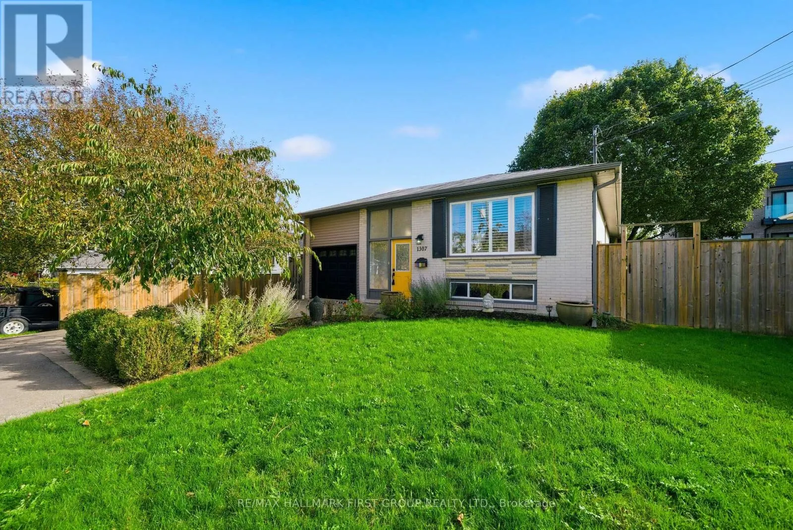 1307 BROADVIEW STREET