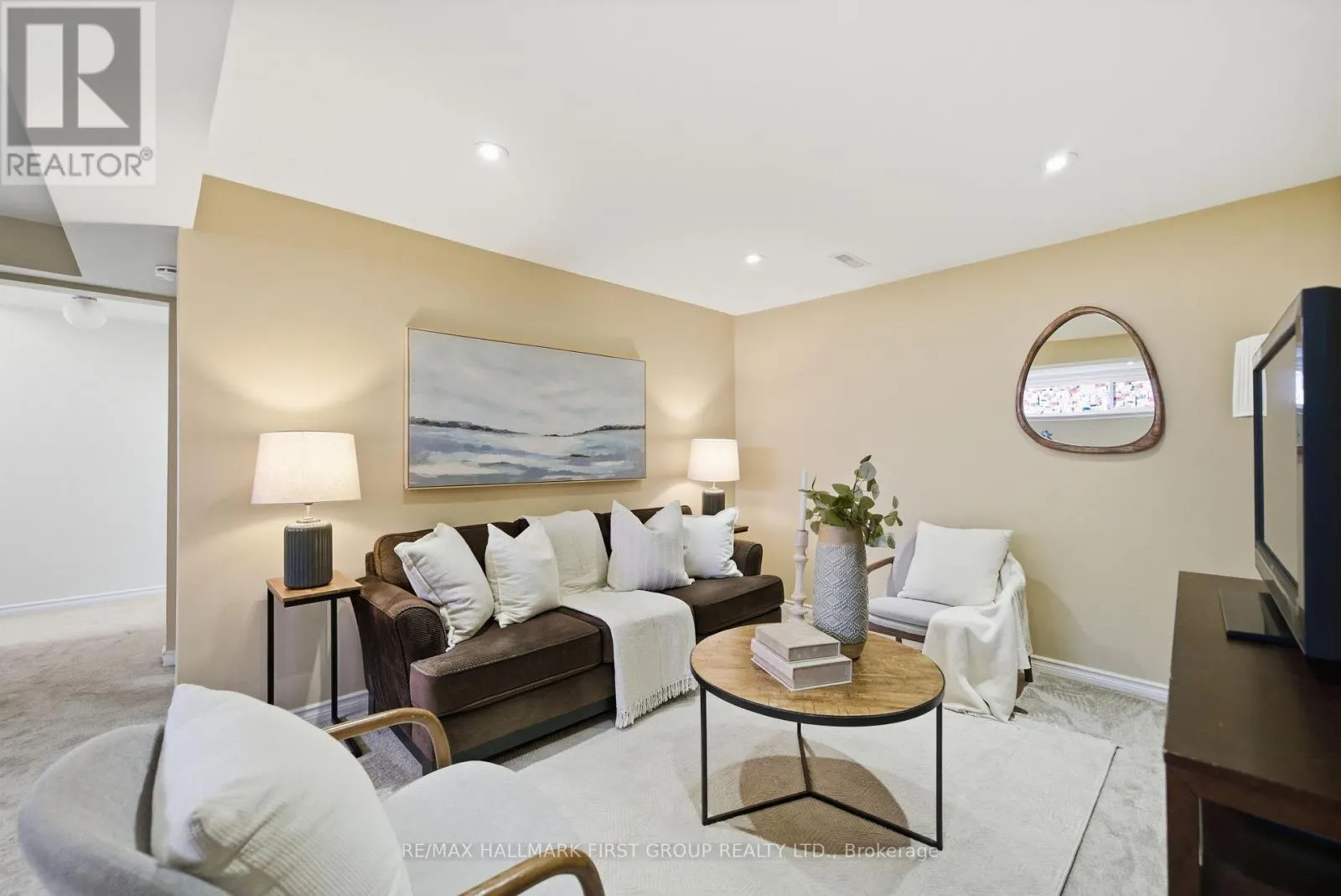 1307 BROADVIEW STREET