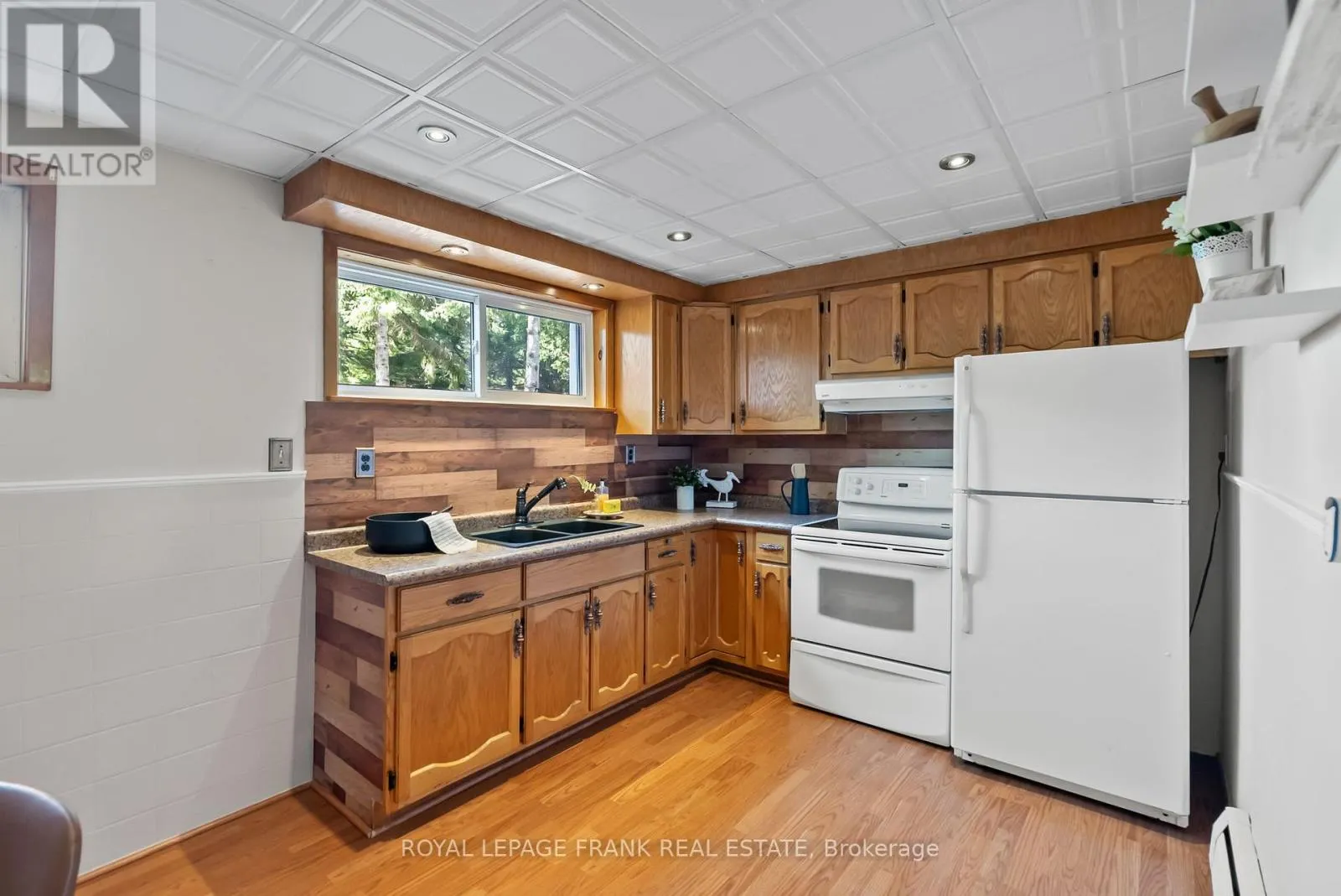 1440 PEBBLESTONE ROAD