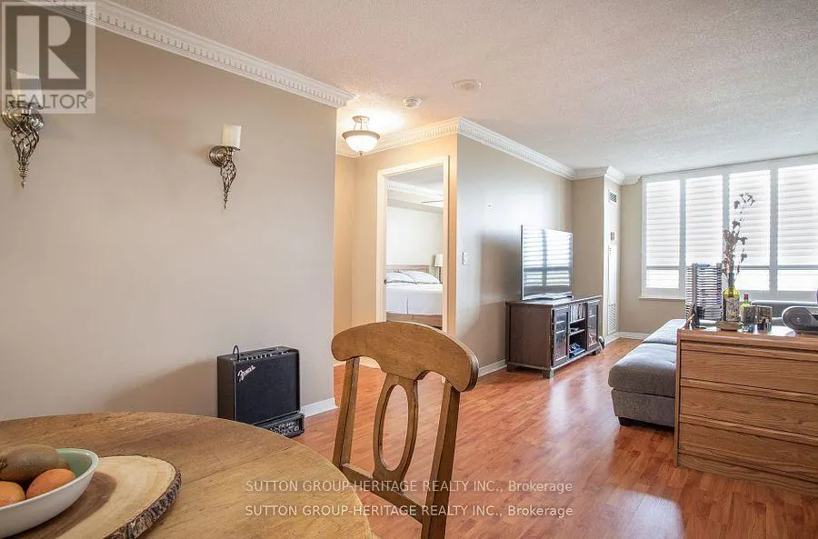 1415 - 1000 THE ESPLANADE N