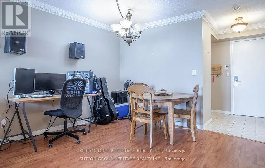 1415 - 1000 THE ESPLANADE N