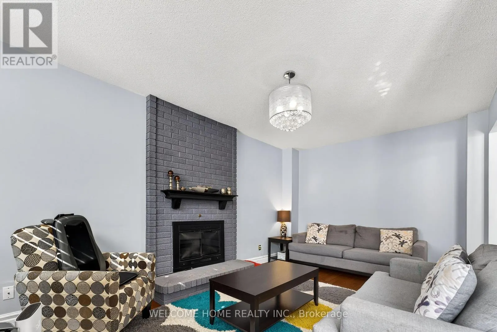 1037 SANDCLIFF DRIVE E