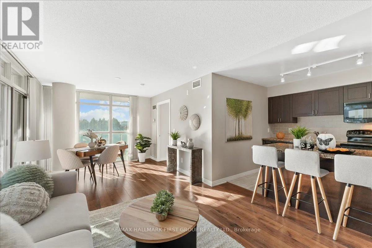 303 - 1600 CHARLES STREET