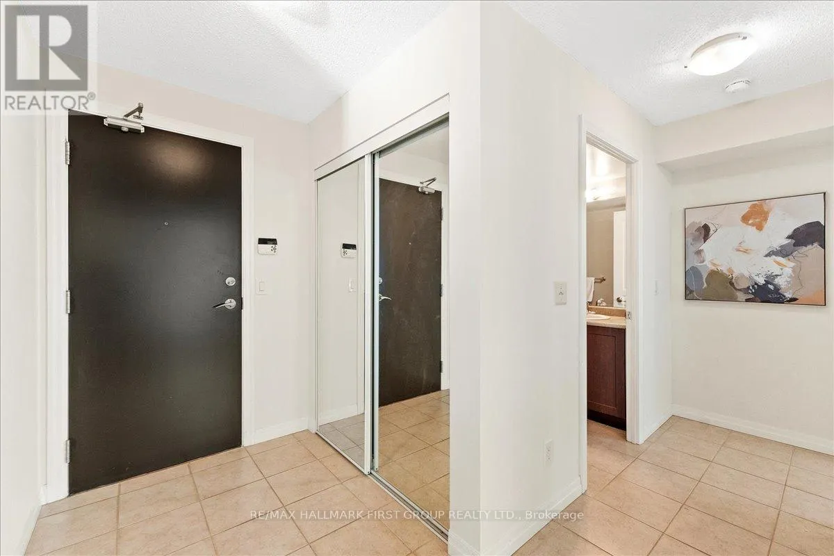 303 - 1600 CHARLES STREET