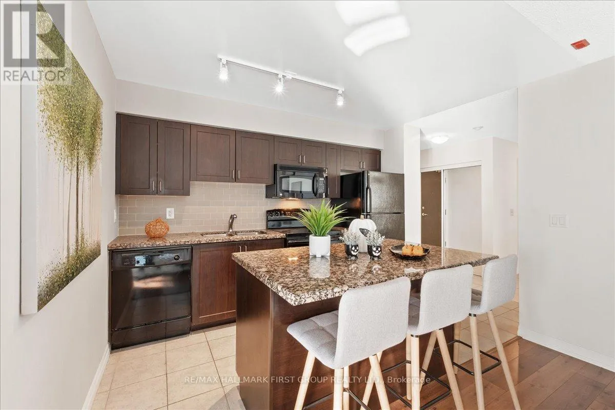 303 - 1600 CHARLES STREET