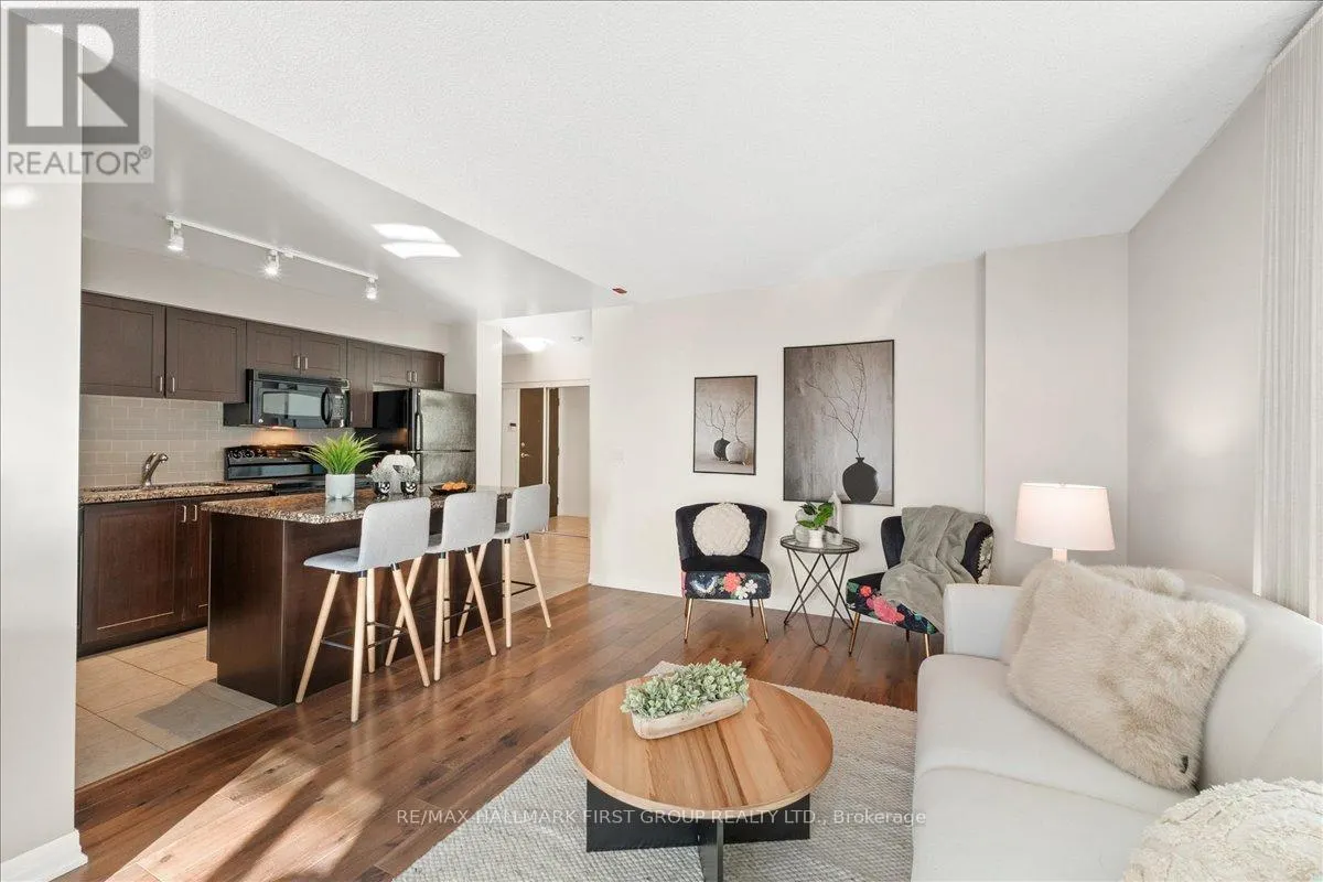 303 - 1600 CHARLES STREET