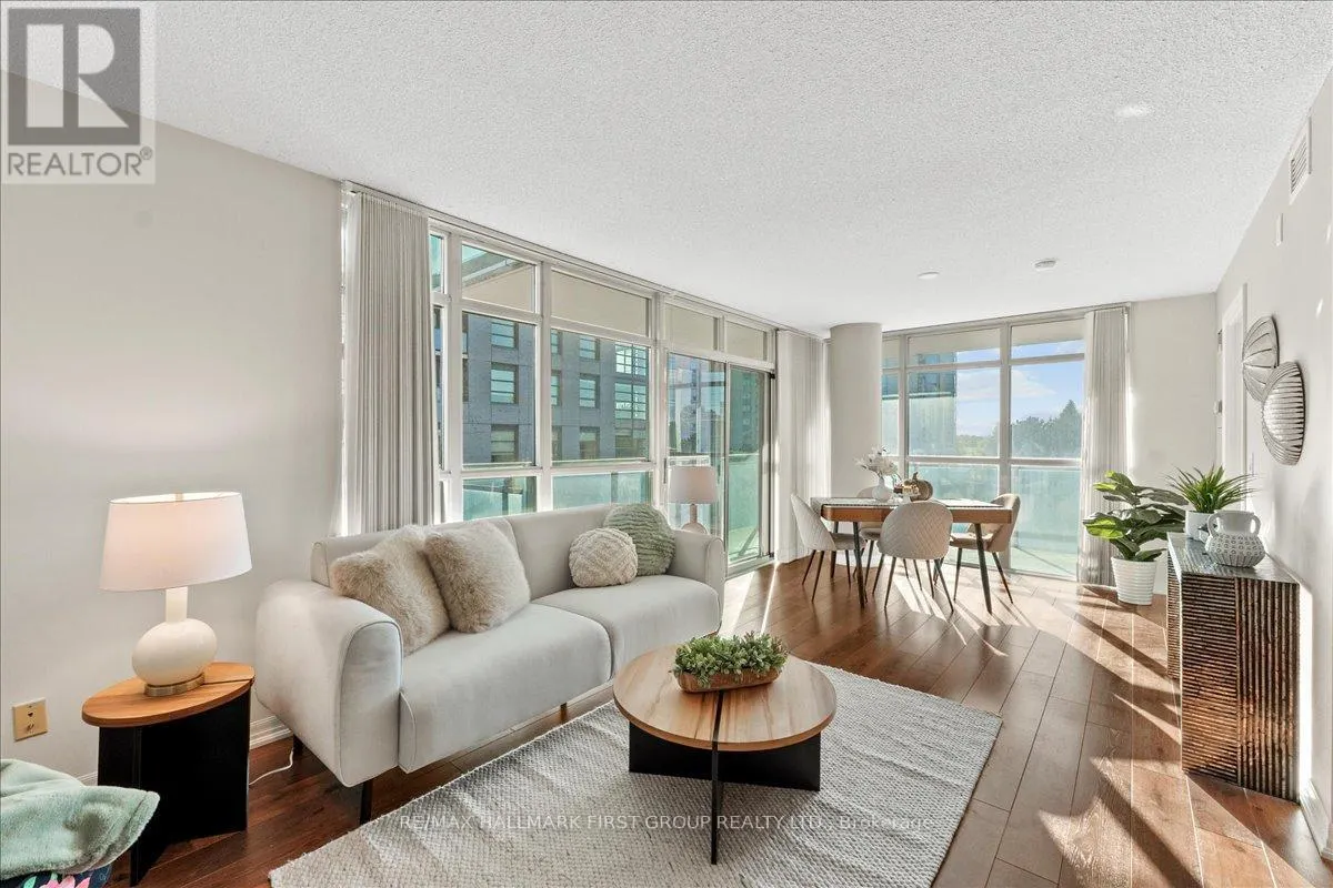 303 - 1600 CHARLES STREET