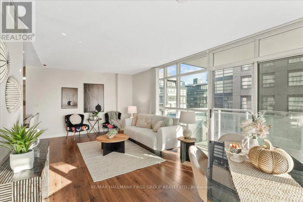 303 - 1600 CHARLES STREET