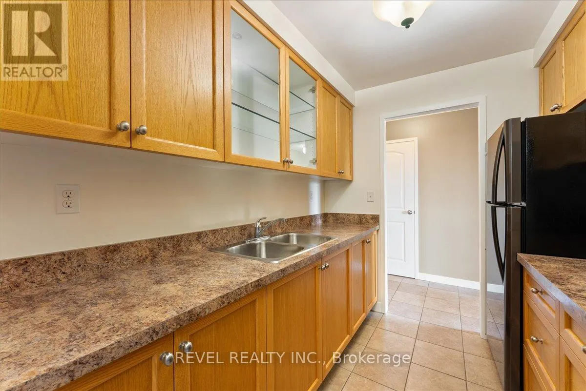 508 - 936 GLEN STREET