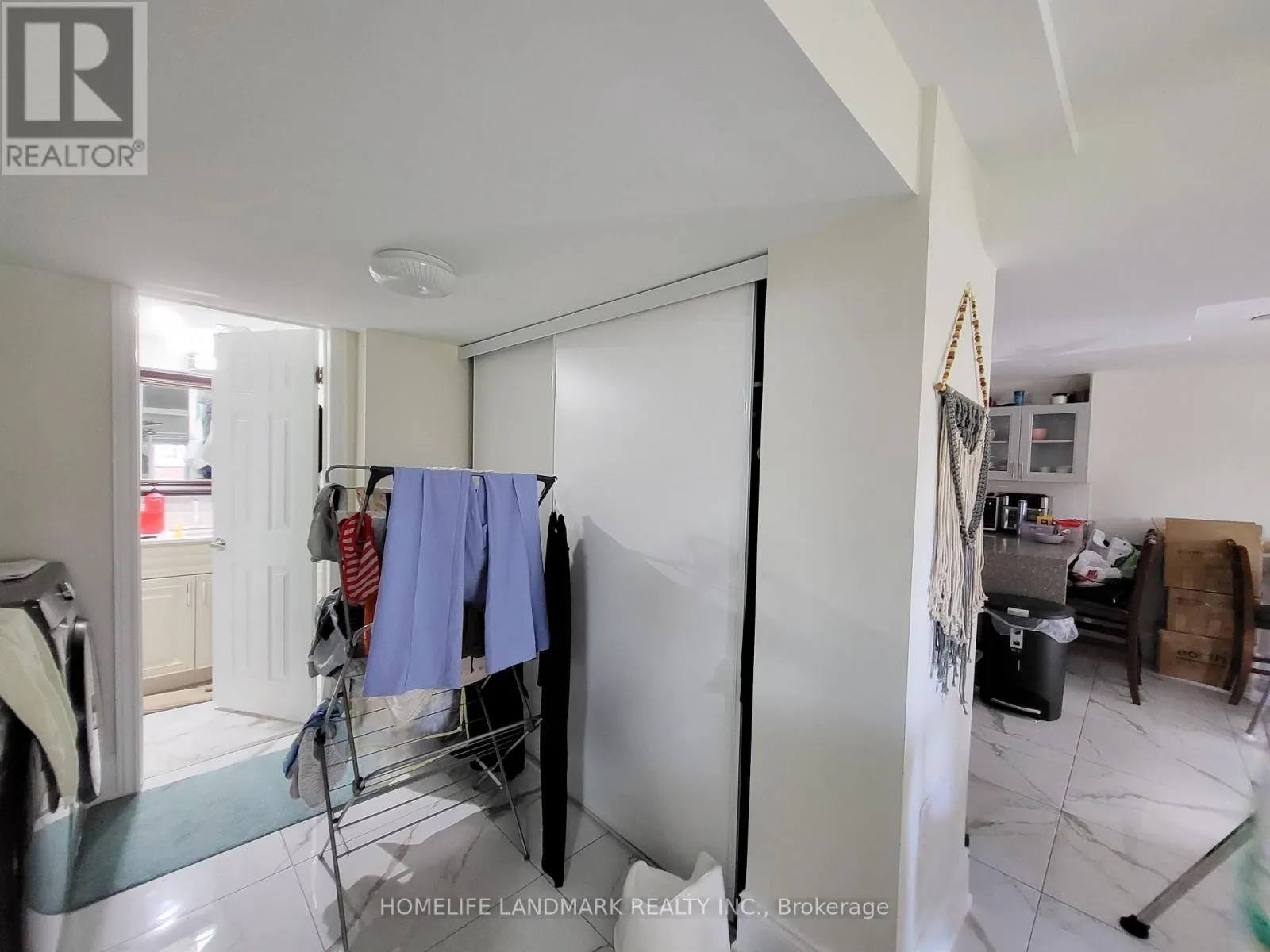 BSMT - 1015 KINGPEAK CRESCENT