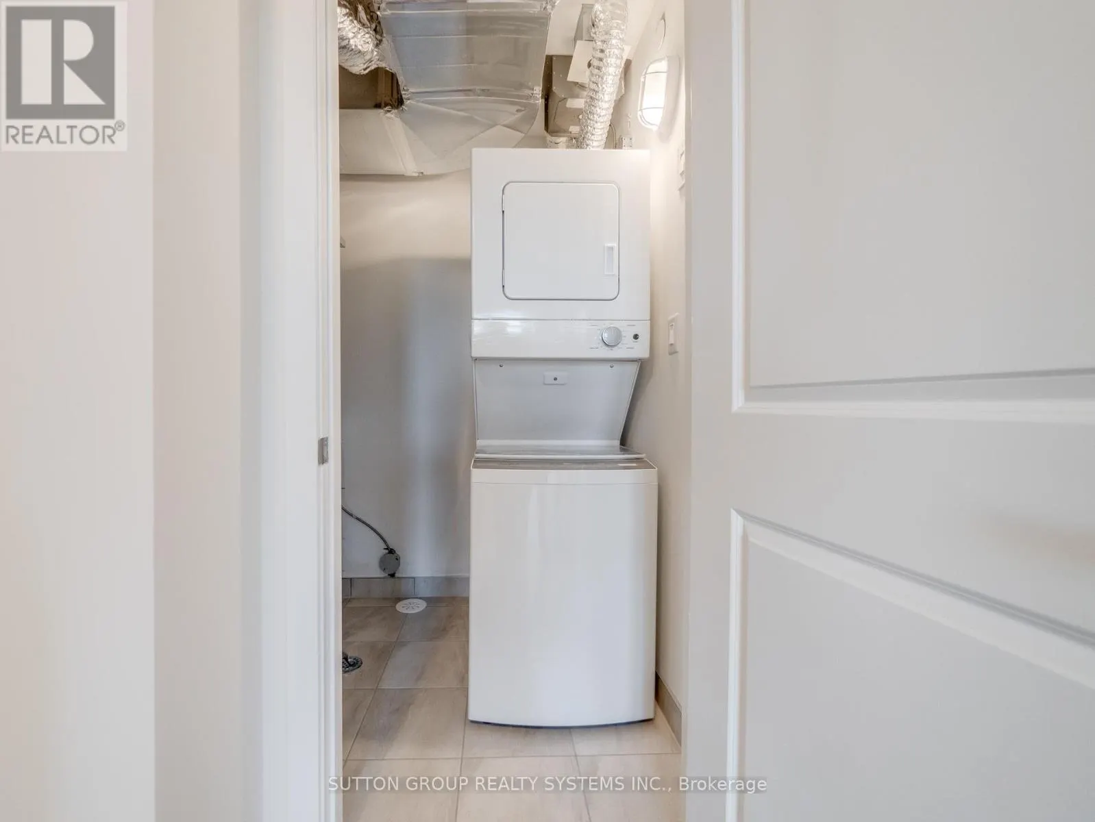 228 - 755 OMEGA DRIVE