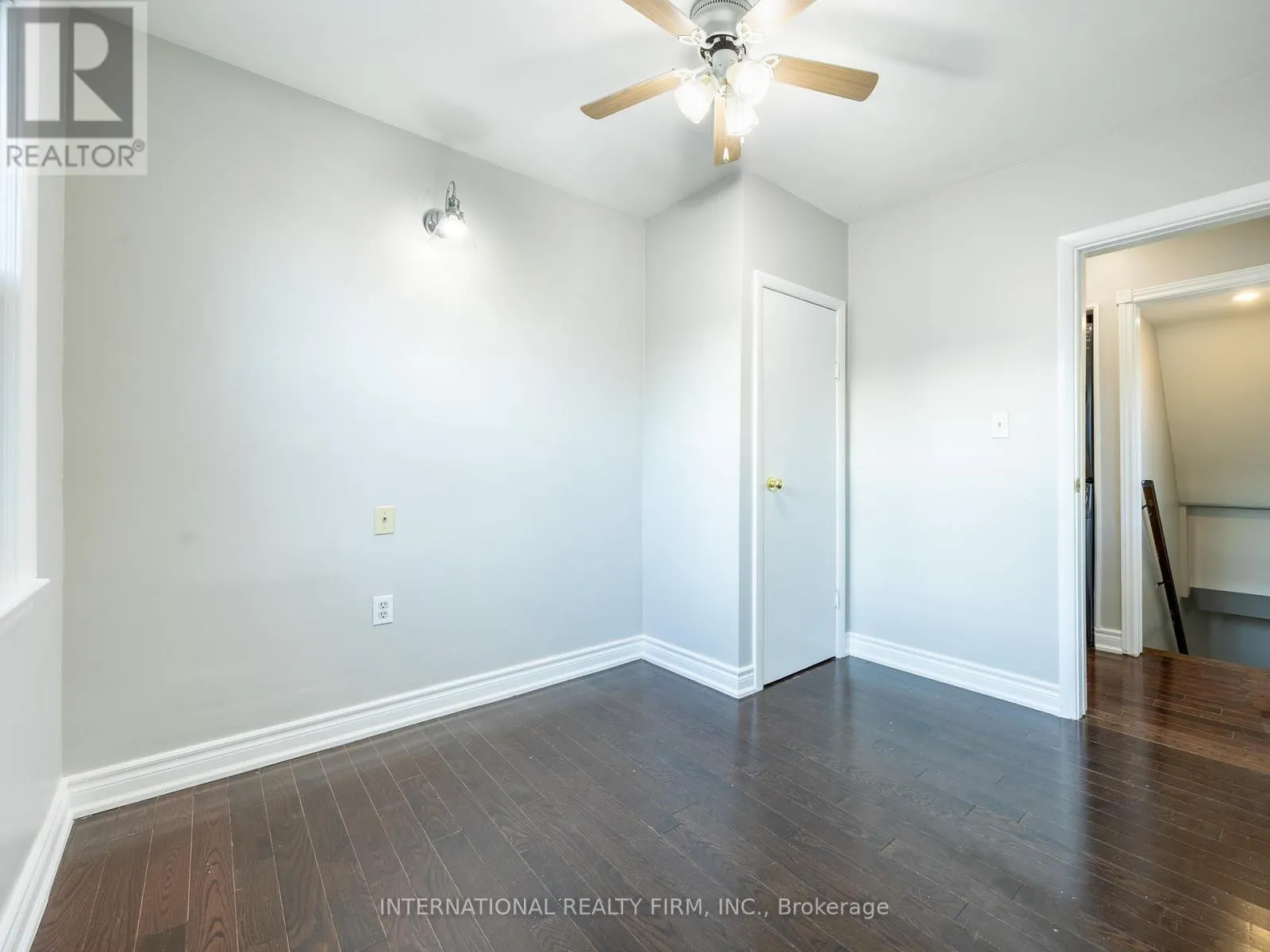 MAIN LEVEL - 345 PARK ROAD S