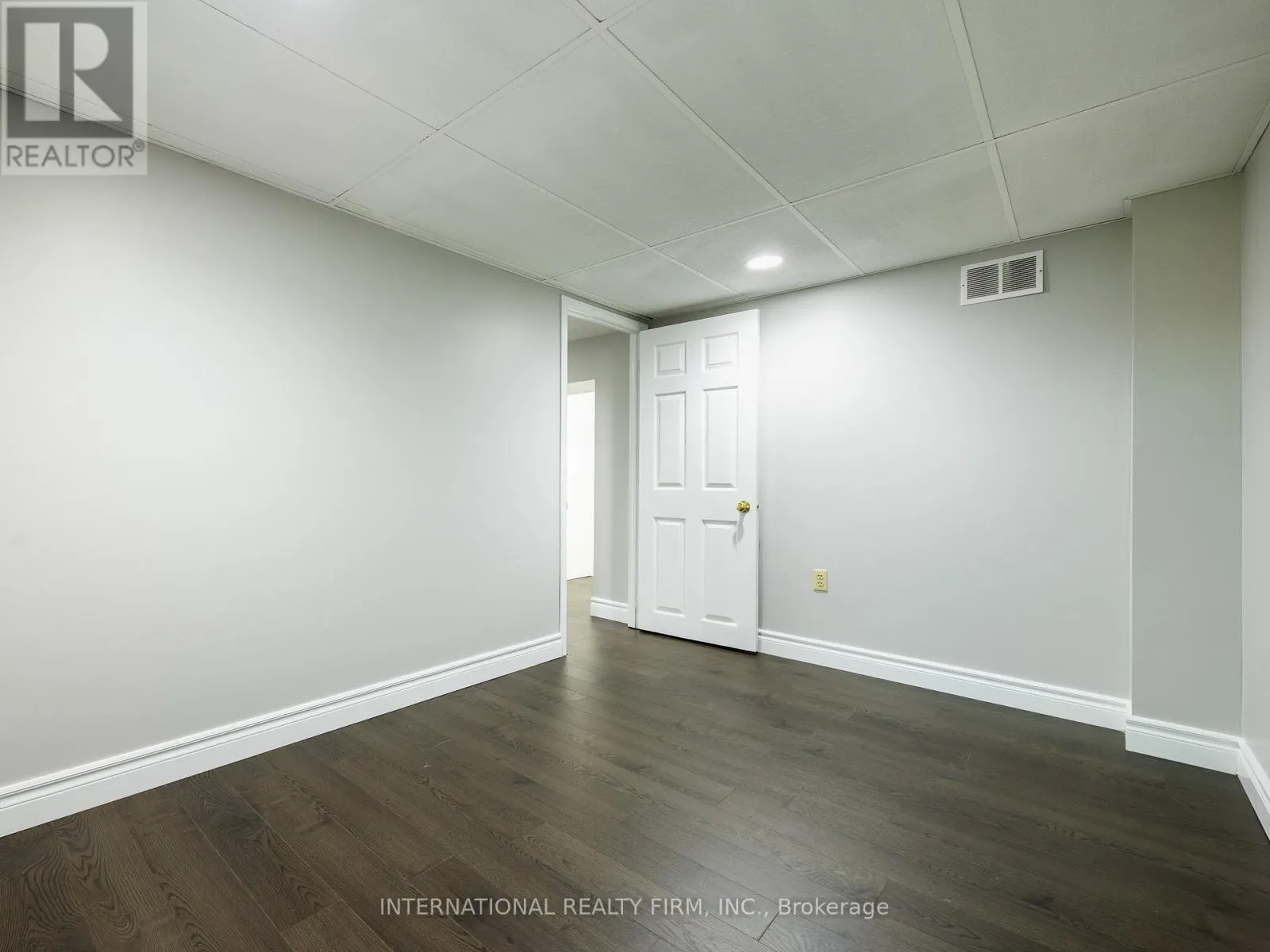 BASEMENT - 345 PARK ROAD S