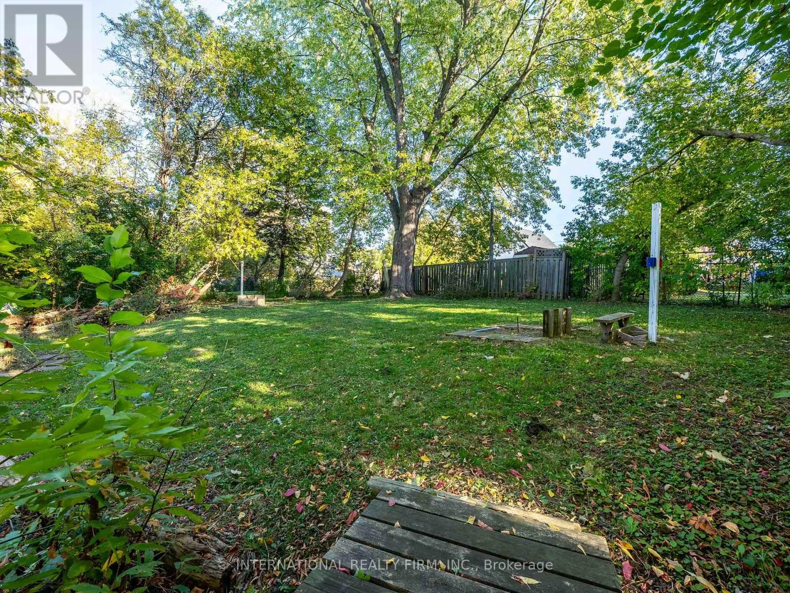 BASEMENT - 345 PARK ROAD S