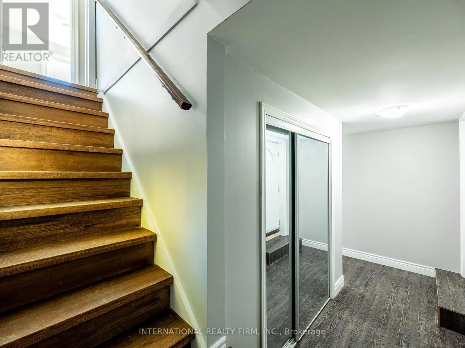 BASEMENT - 345 PARK ROAD S