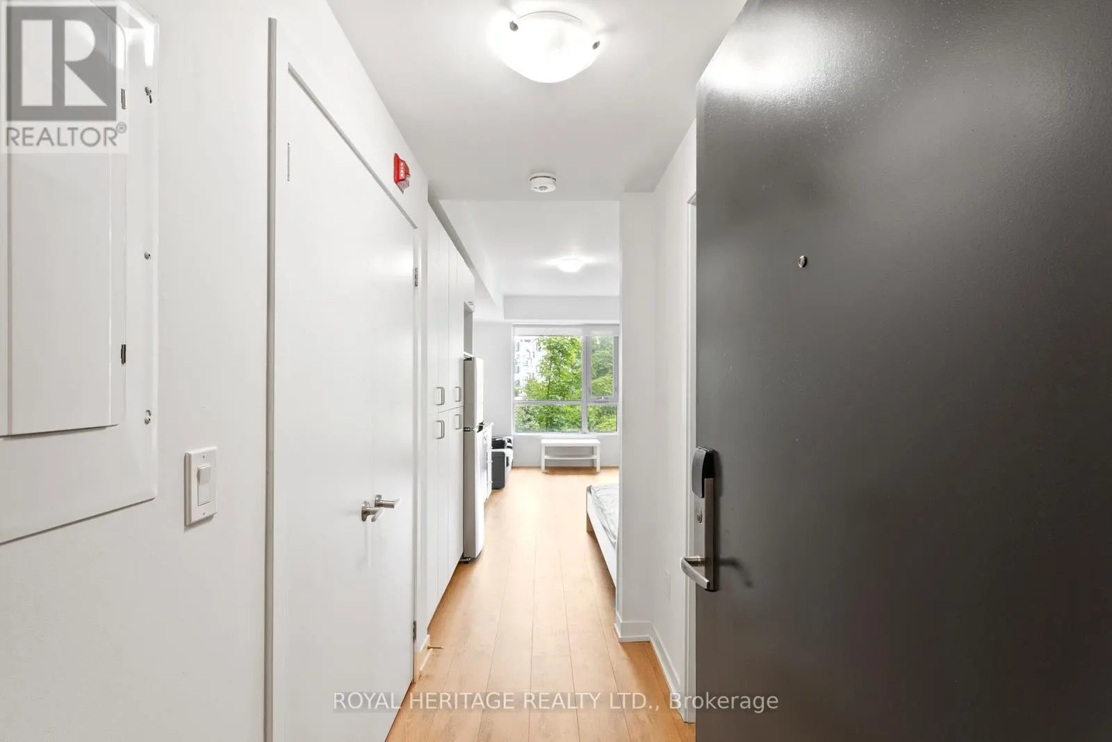 307 - 1800 SIMCOE STREET N