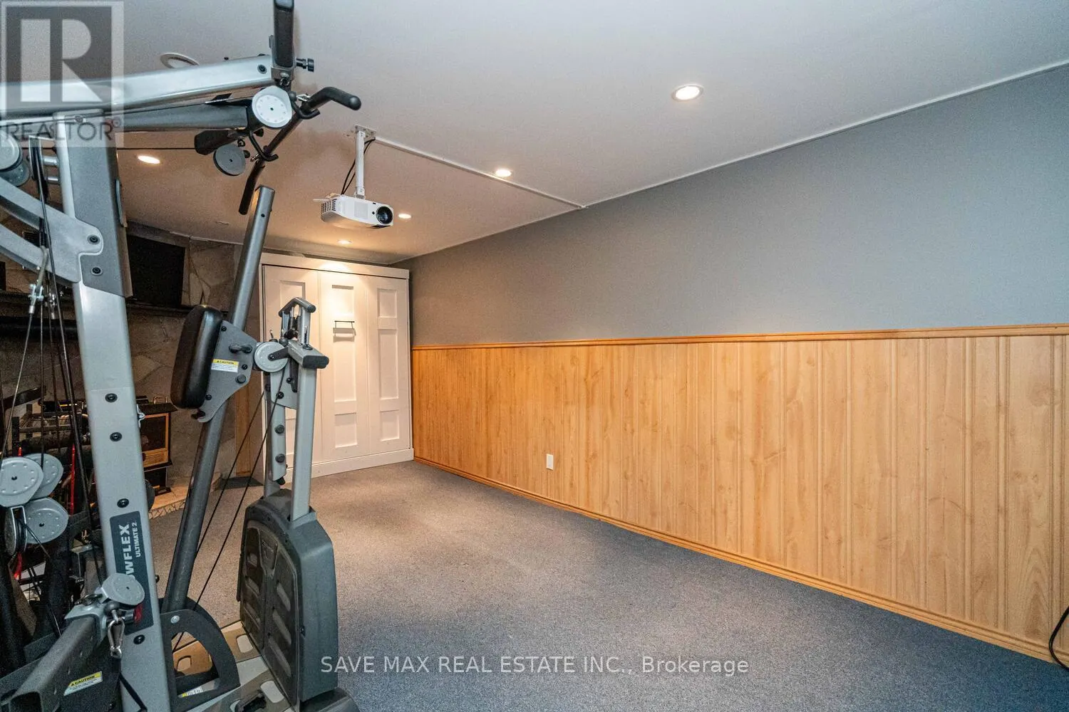 1058 RENAISSANCE DRIVE