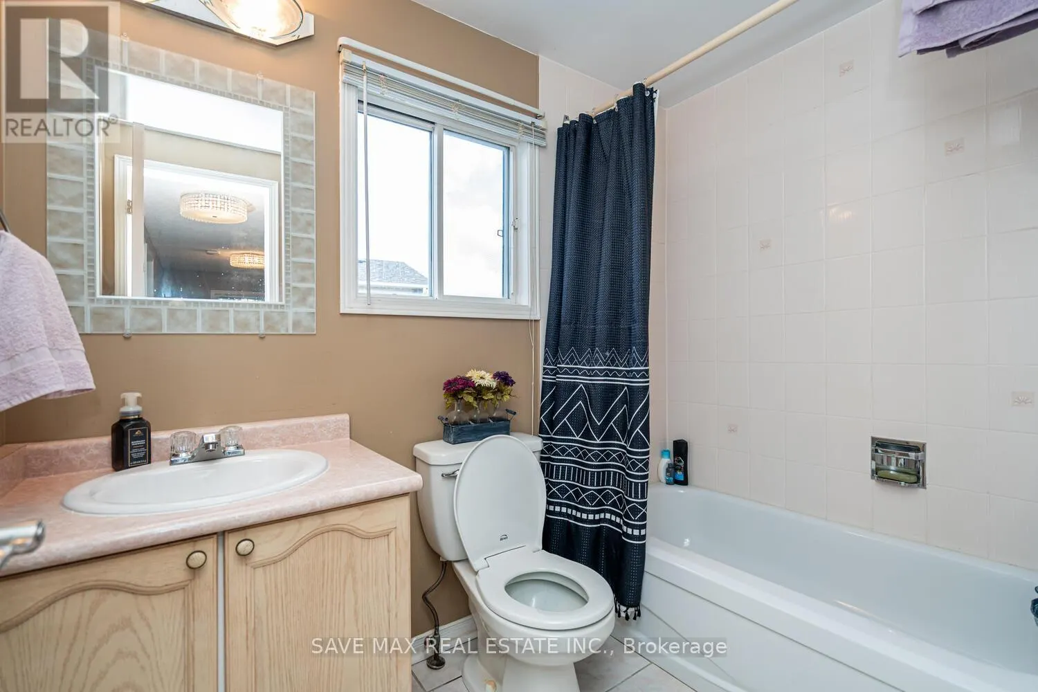 1058 RENAISSANCE DRIVE