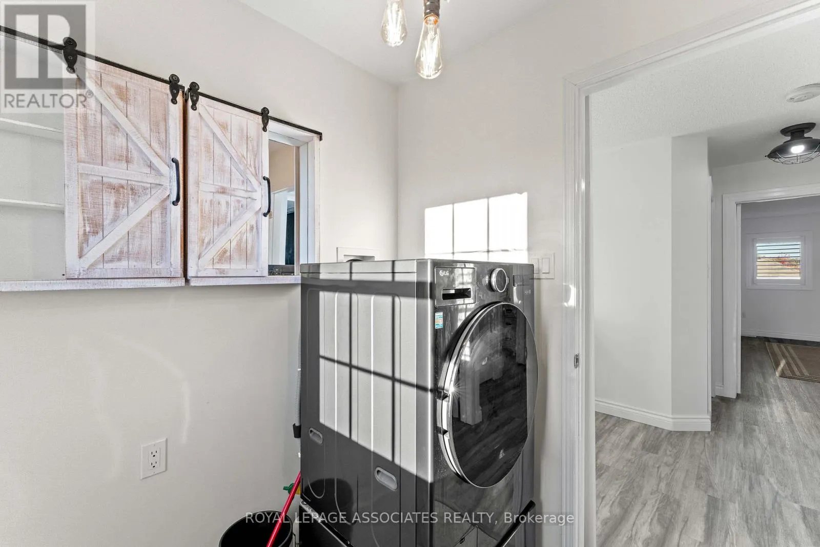 1156 EDWARD BOLTON CRESCENT