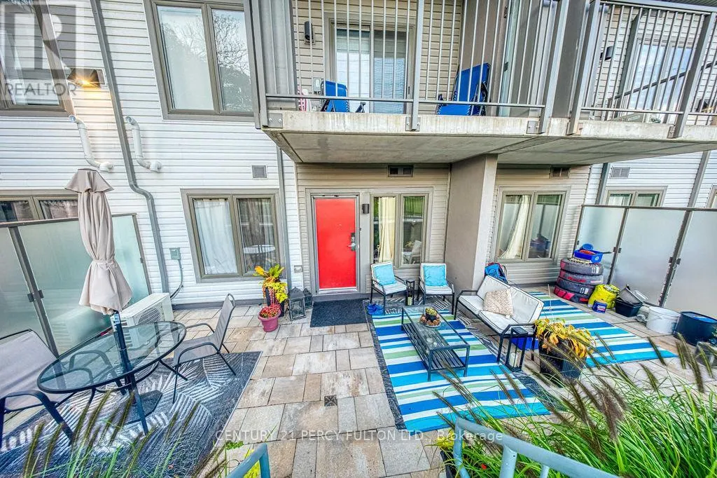 702 - 2635 WILLIAM JACKSON DRIVE