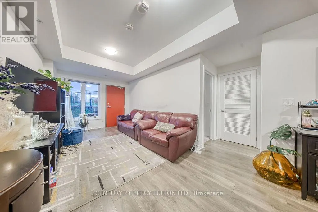 702 - 2635 WILLIAM JACKSON DRIVE