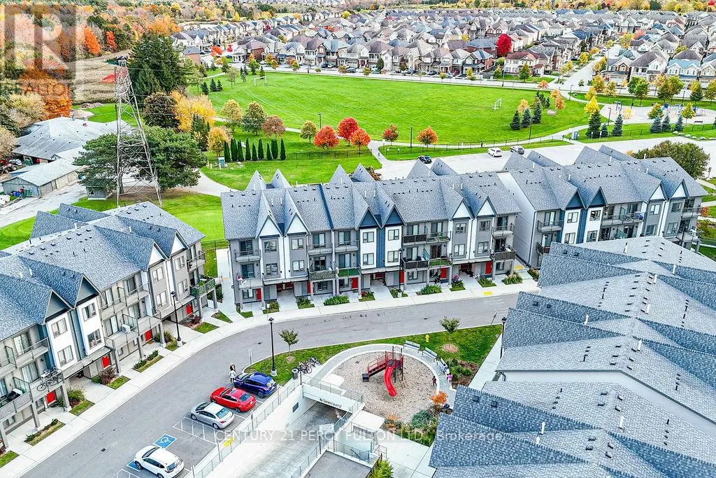 702 - 2635 WILLIAM JACKSON DRIVE