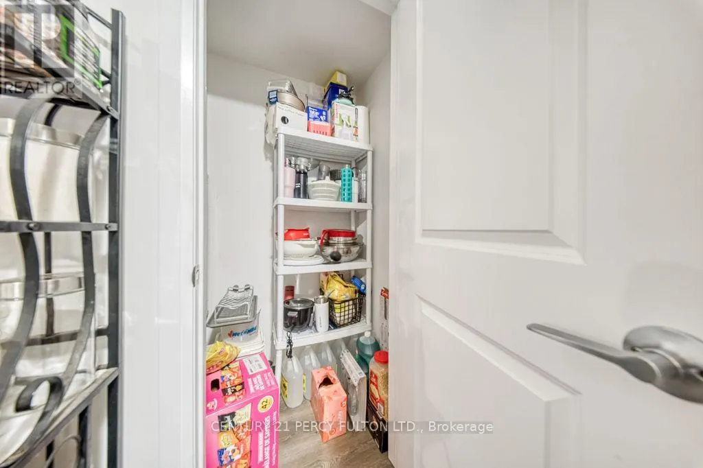 702 - 2635 WILLIAM JACKSON DRIVE