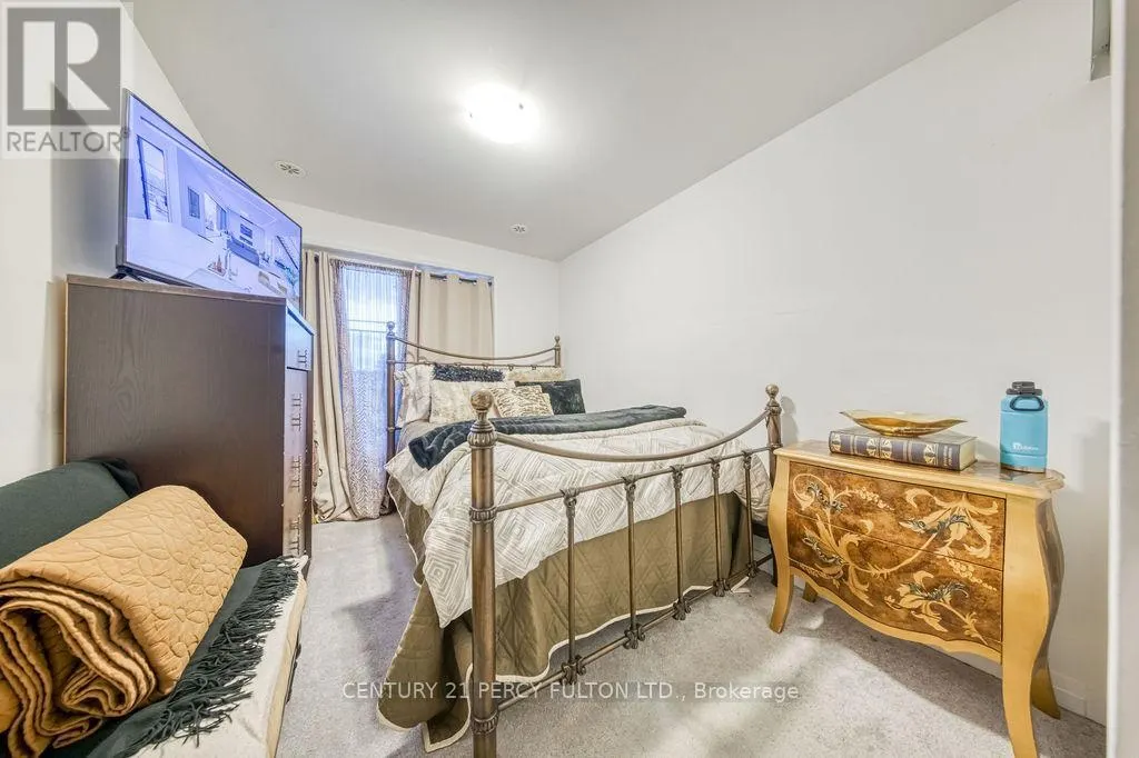 702 - 2635 WILLIAM JACKSON DRIVE