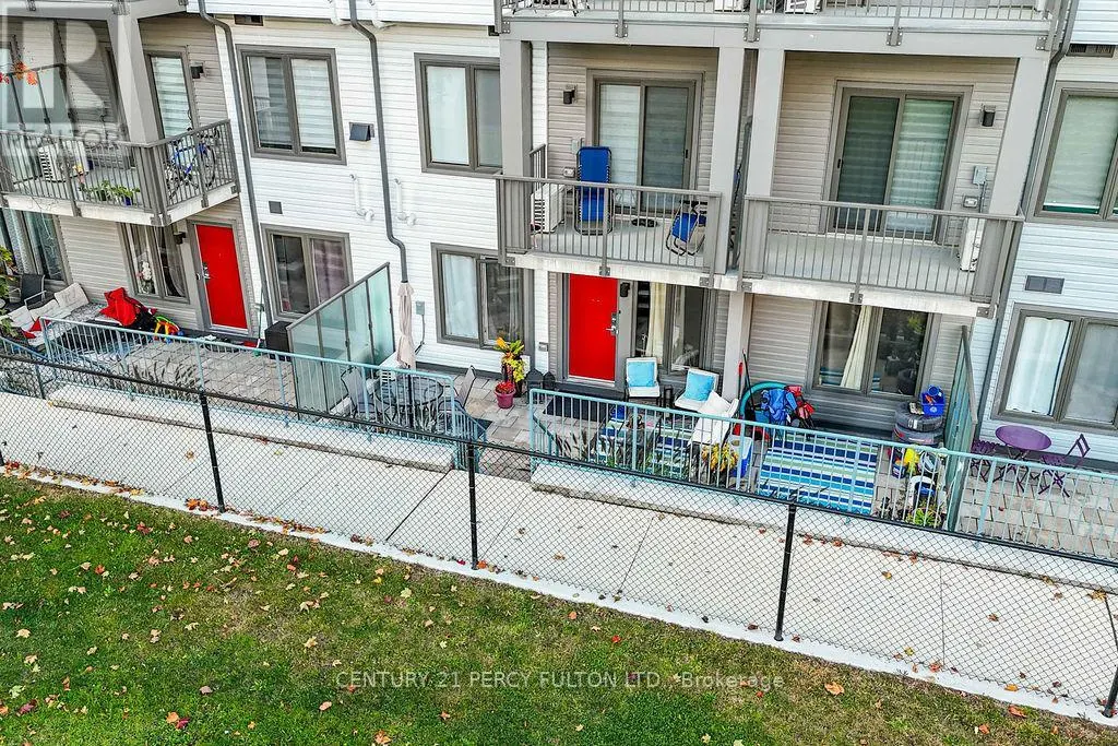 702 - 2635 WILLIAM JACKSON DRIVE