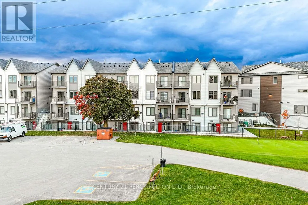 702 - 2635 WILLIAM JACKSON DRIVE