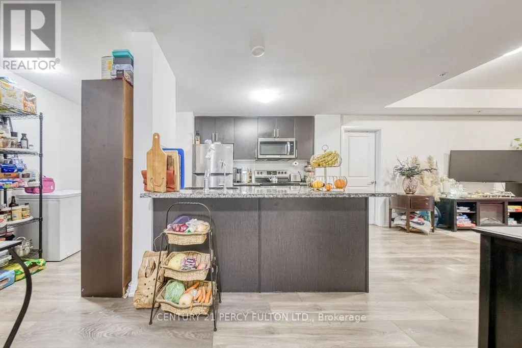 702 - 2635 WILLIAM JACKSON DRIVE