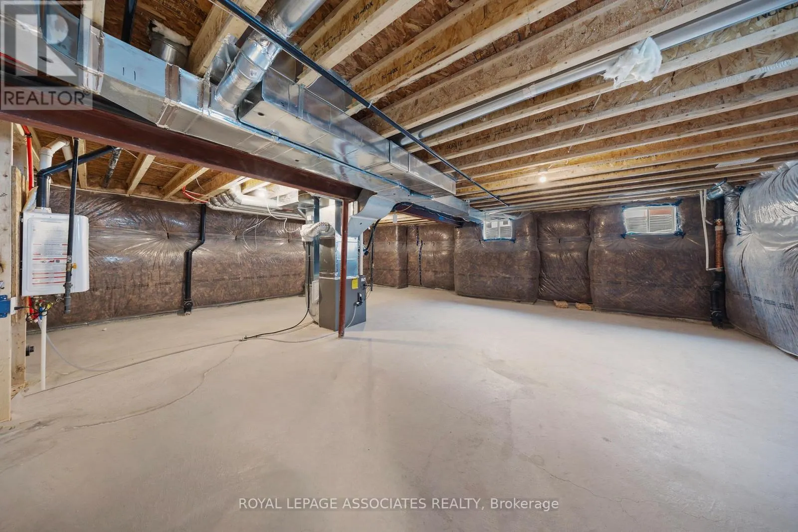 3089 PAPERBIRCH TRAIL