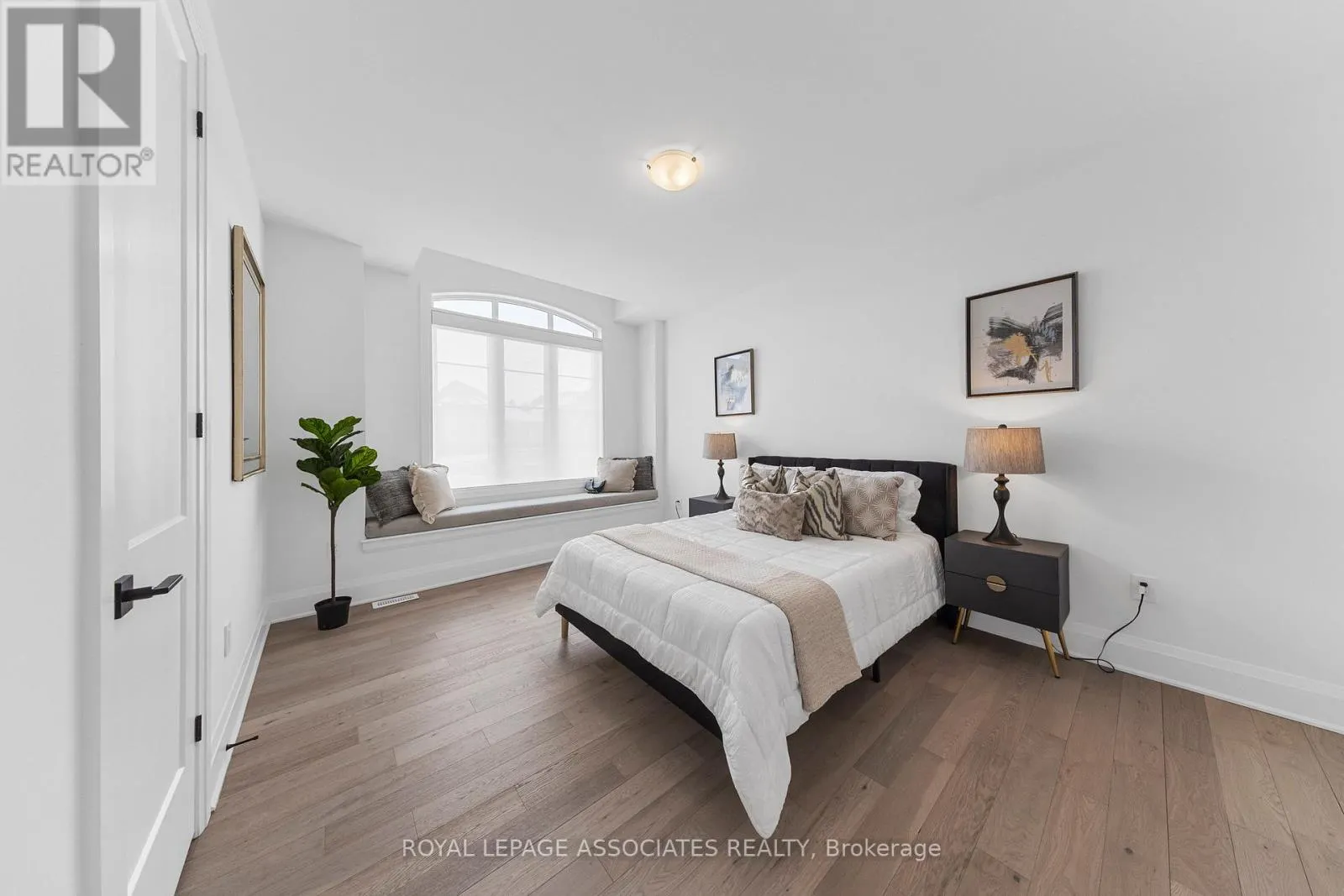 3089 PAPERBIRCH TRAIL