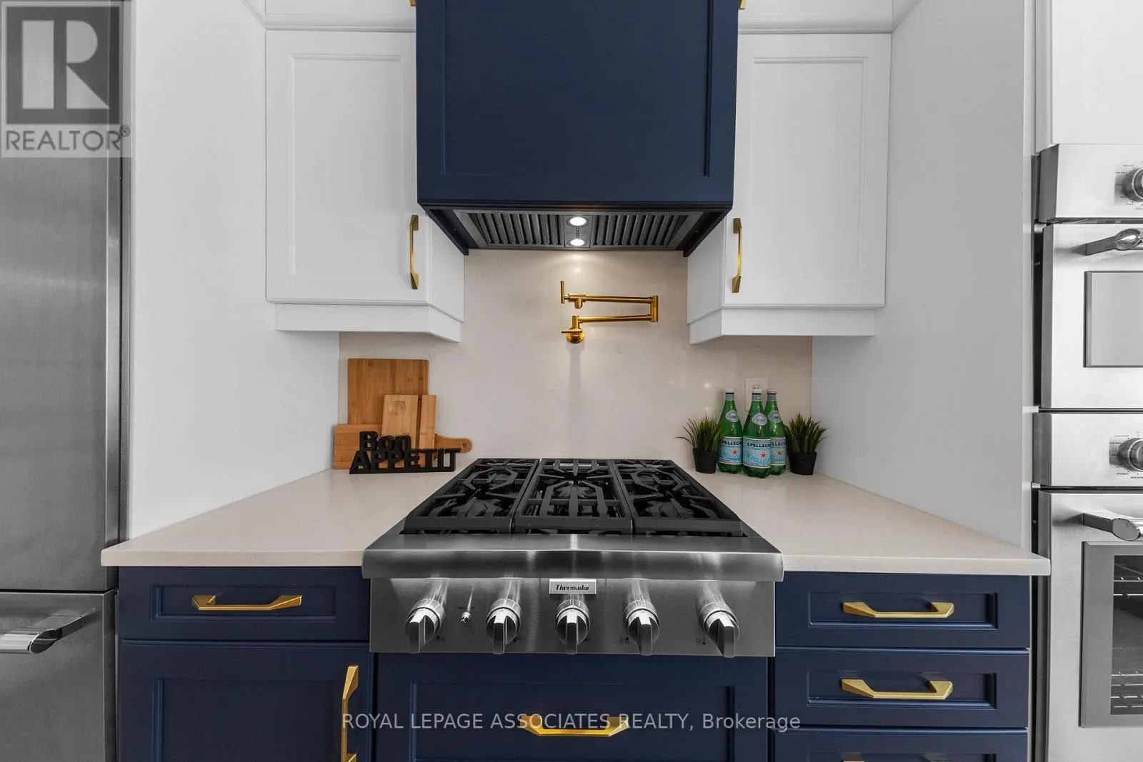 3089 PAPERBIRCH TRAIL