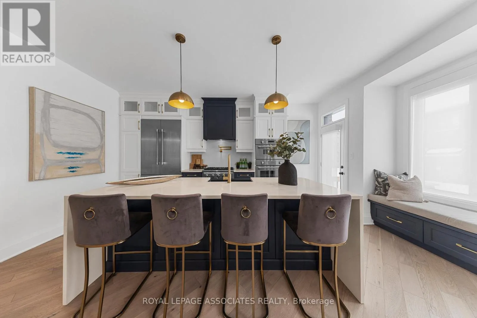 3089 PAPERBIRCH TRAIL