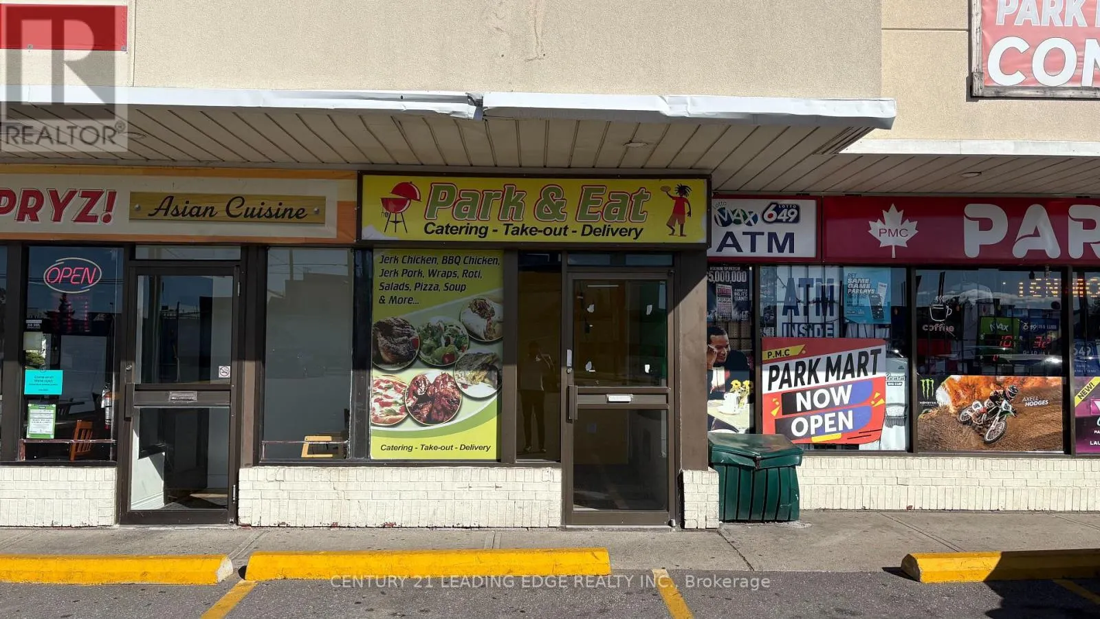 102 - 799 PARK ROAD S