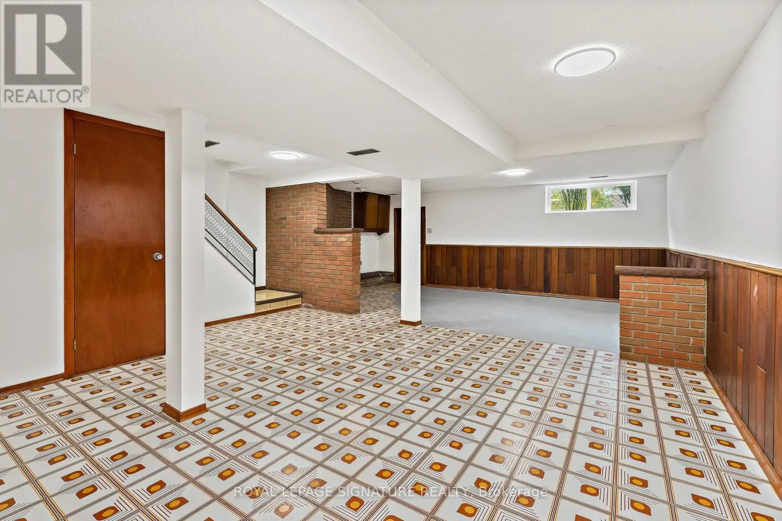 108 ROCHMAN BOULEVARD