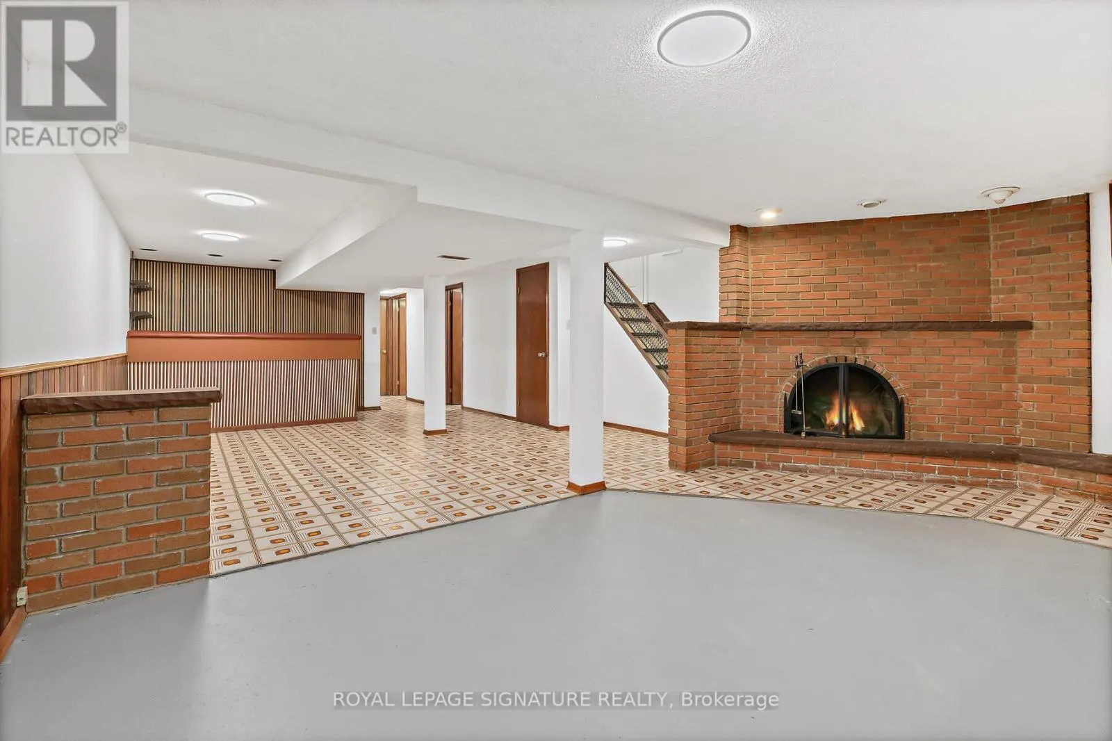 108 ROCHMAN BOULEVARD