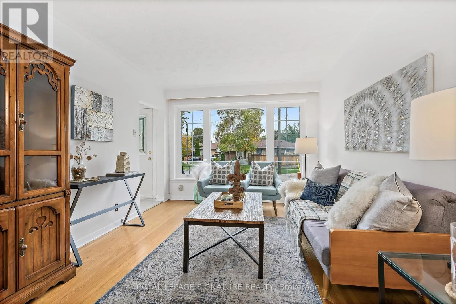 108 ROCHMAN BOULEVARD